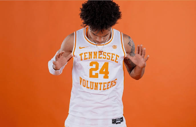 Good news:Troy Henderson Commits to Tennessee Volunteers Basketball