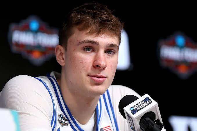 BREAKING:  Duke’s Star Guard Cooper Flagg  Announced Via ESPN That Despite Declaring  For The NBA Draft. He Will Maintain His College Eligibility, Per Inside