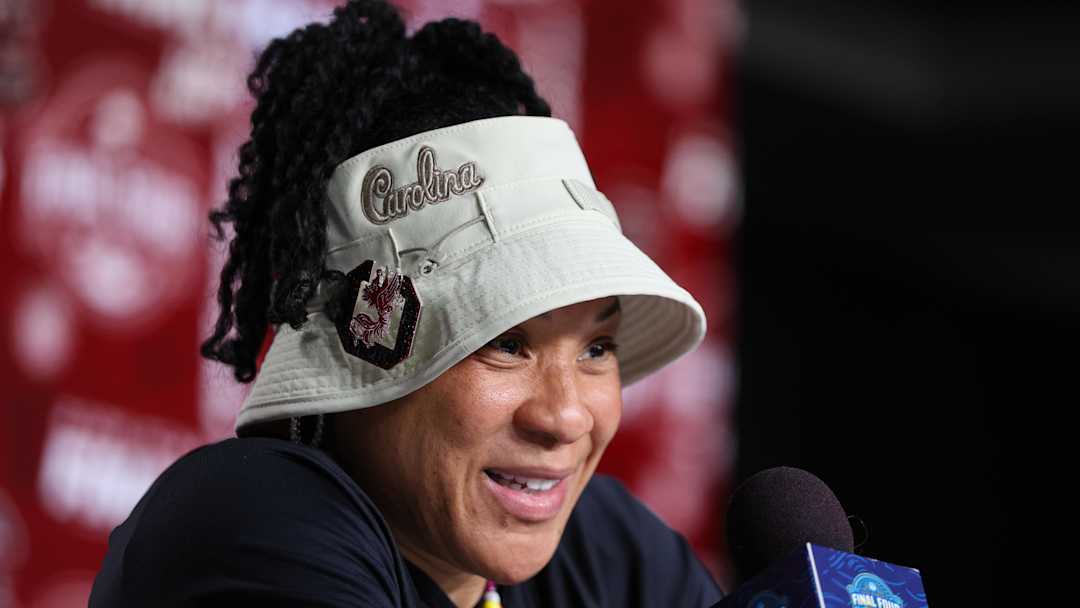 Breaking News: Dawn Staley and South Carolina Make Big Addition With Transfer Portal Pickup