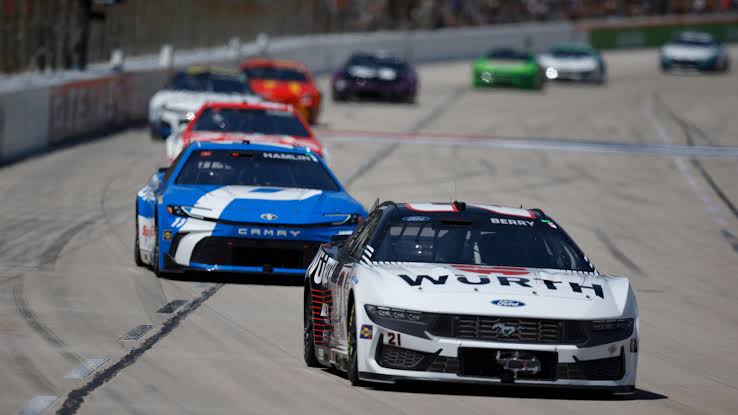 🏁 NASCAR Roars into a New Era: Young Guns, Electric Dreams, and Historic Speeds